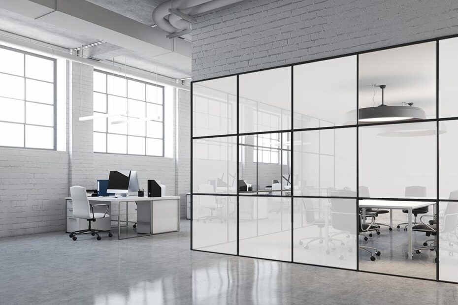 Modern UAE office smart glass setup